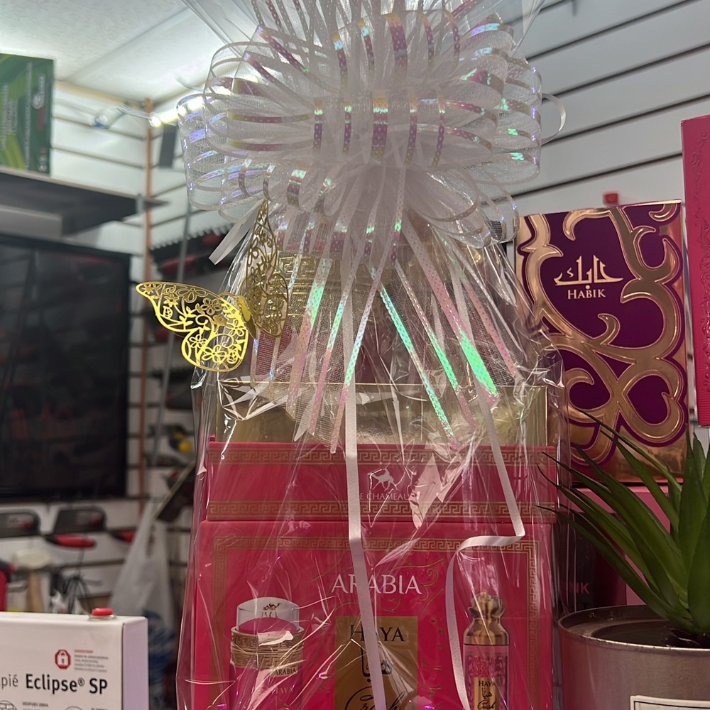 Private Label Pink and Gold Gift Set